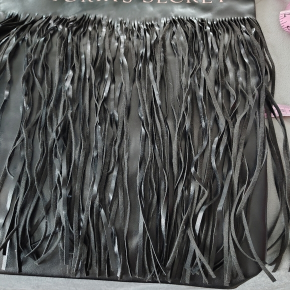 Victoria's Secret Love Victoria Black Fringe Tote Bag - Picture 9 of 9